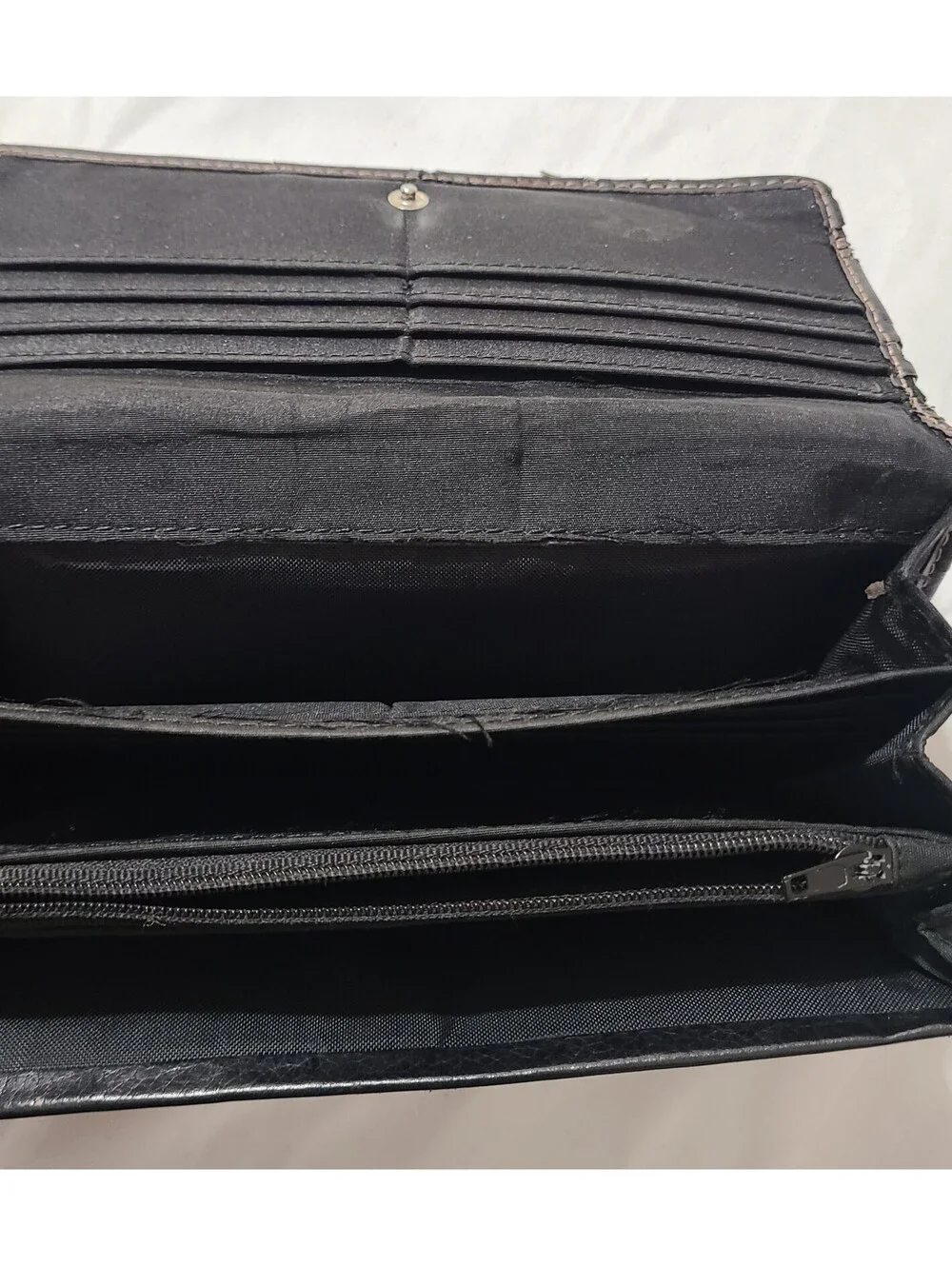 Vtg Kenneth Cole Reaction Black Leather Trifold Wallet  Clutch CC Organizer FUC